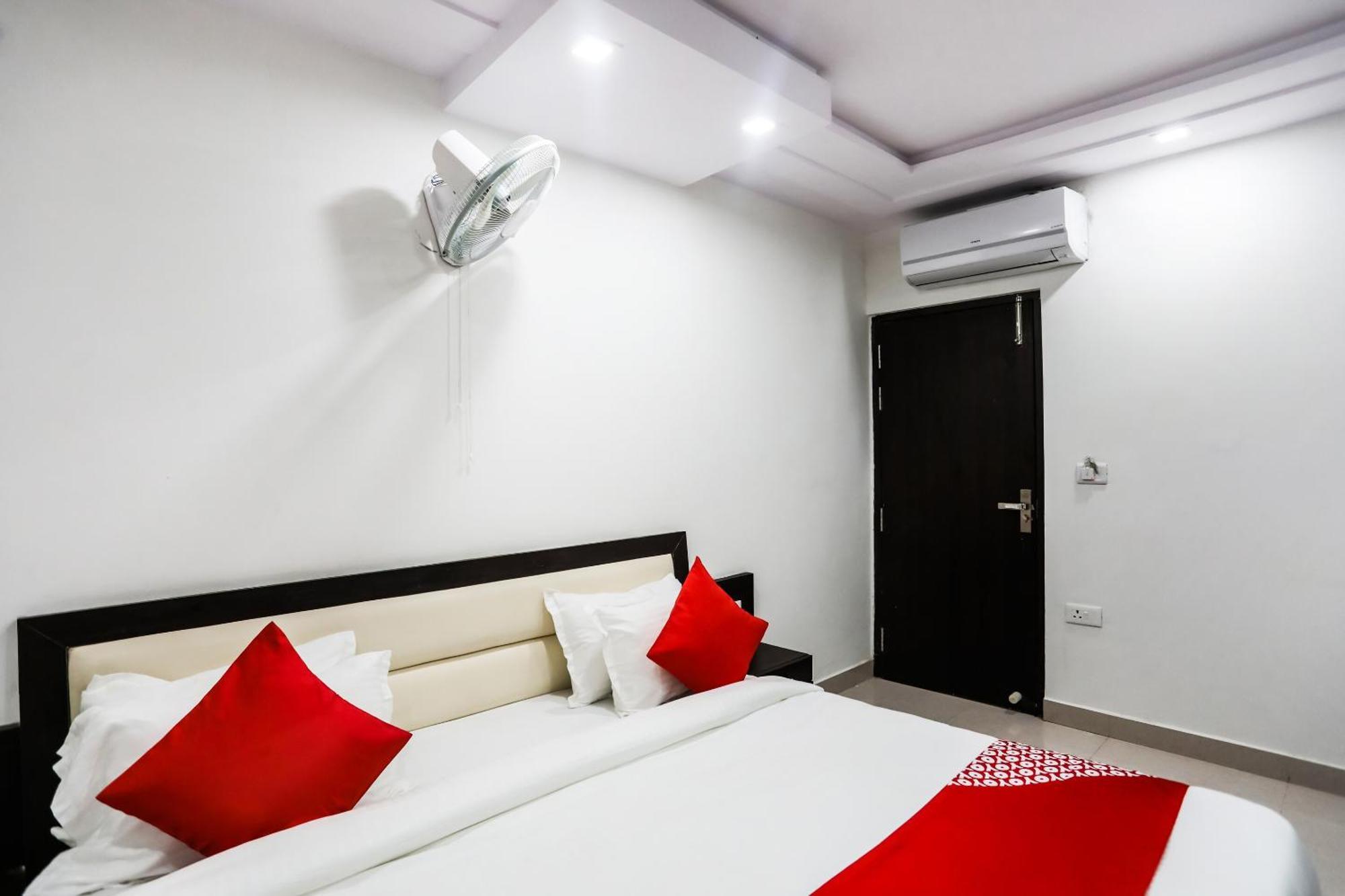 Oyo Hotel New Geetanjali Near Gautam Buddha Park Lucknow Eksteriør billede