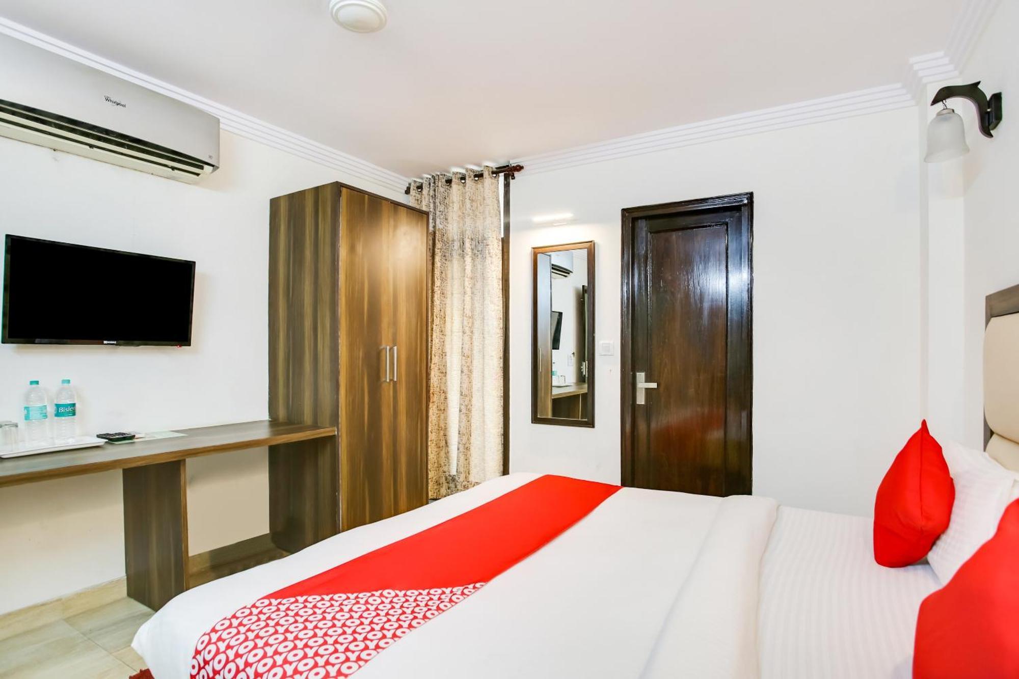 Oyo Hotel New Geetanjali Near Gautam Buddha Park Lucknow Eksteriør billede